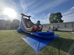 IMG 0715 1782308986 22’ Blue Paradise Slide